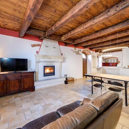 Ca' Gremal - Casa Vacanze Tra Le Colline Del Garda - Calmasino Di Bardolino Dış mekan fotoğraf